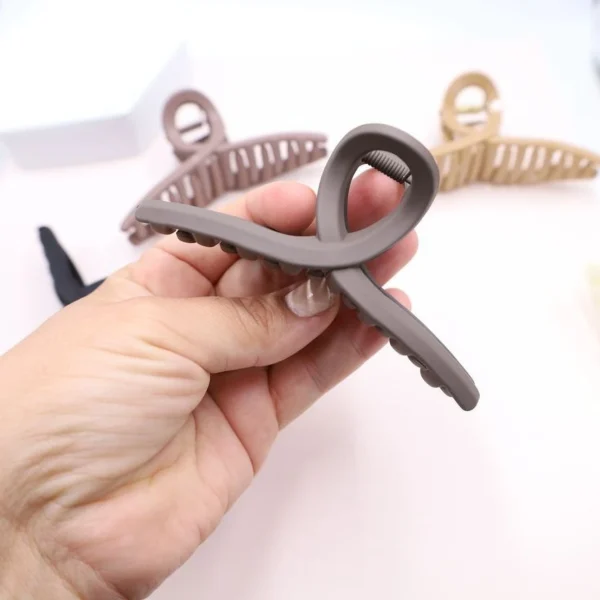 large matte hair claw clip (3.5 inch) – strong hold non slip french design hair accessories for thick & thin hair