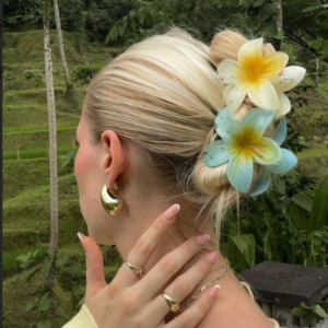 flower clutcher clip